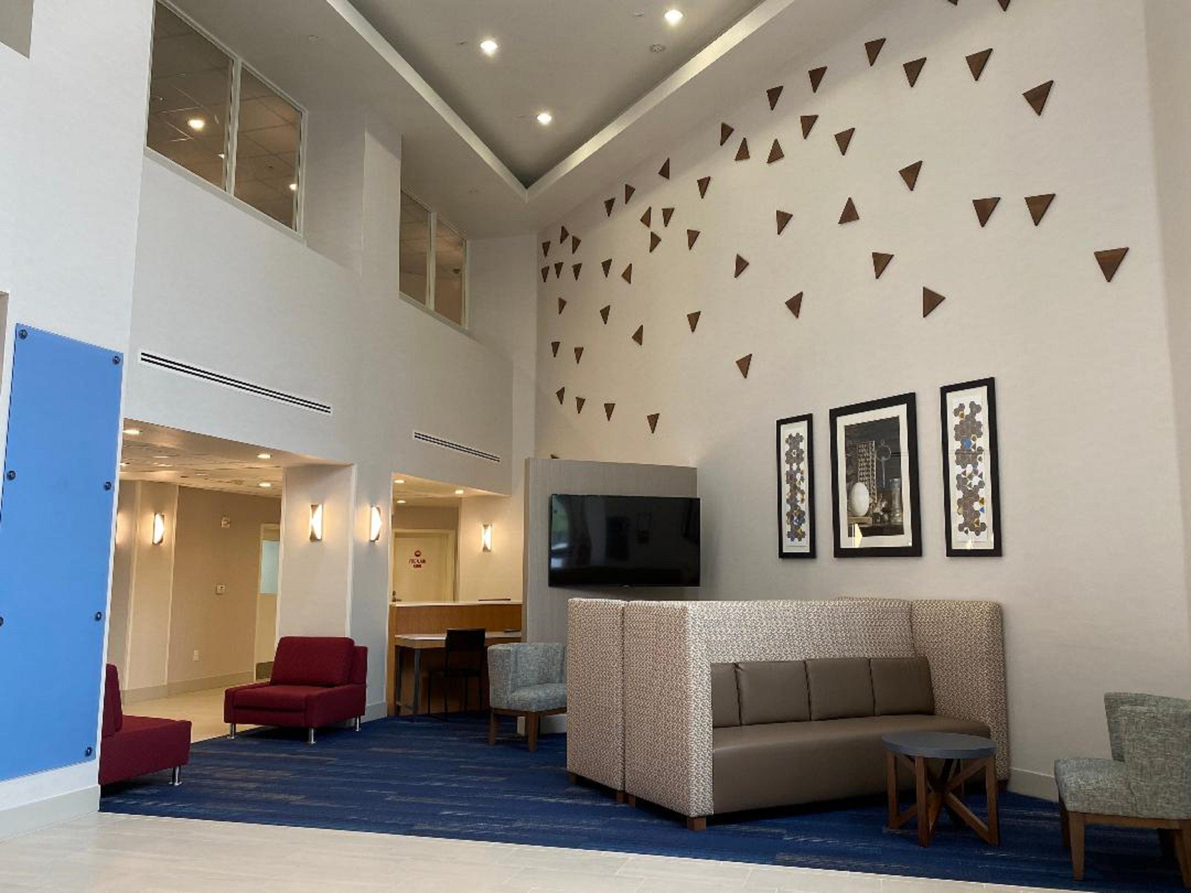 Holiday Inn Express & Suites Beaumont - Oak Valley By Ihg Bagian luar foto