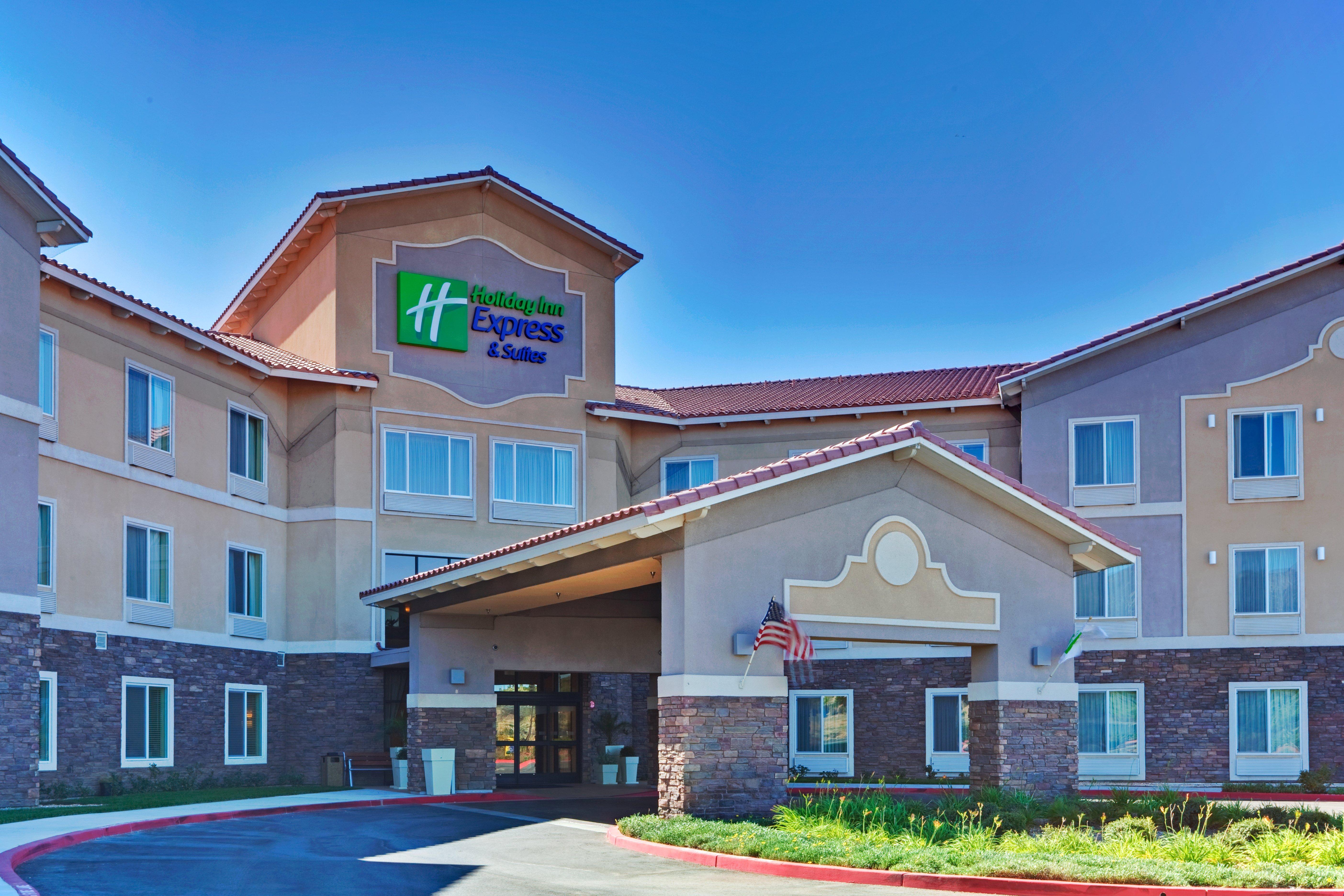 Holiday Inn Express & Suites Beaumont - Oak Valley By Ihg Bagian luar foto