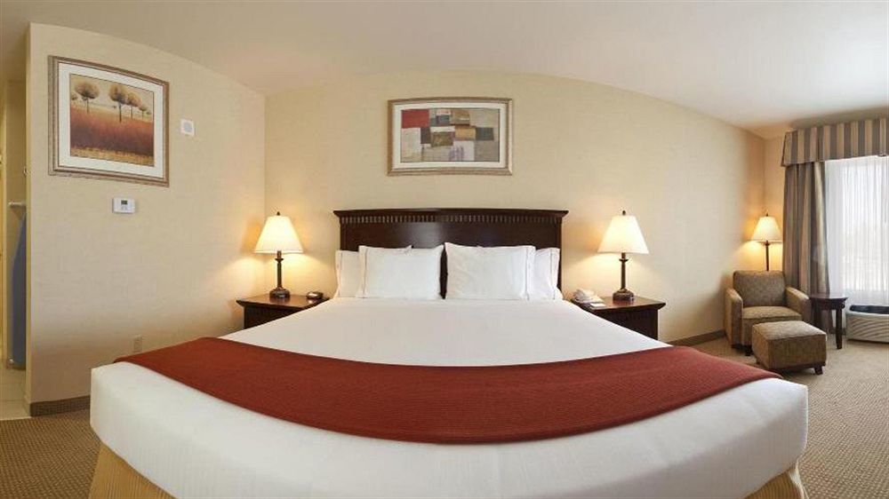 Holiday Inn Express & Suites Beaumont - Oak Valley By Ihg Bagian luar foto